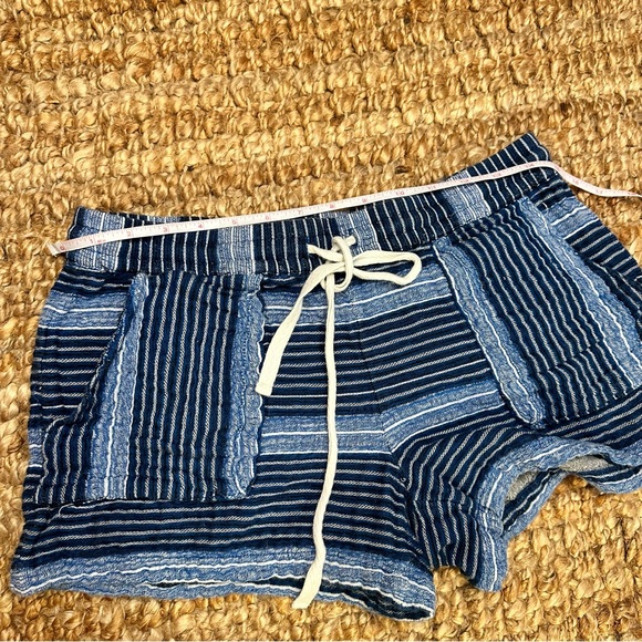 LOU & GREY nautical striped women’s short - Picture 7 of 14